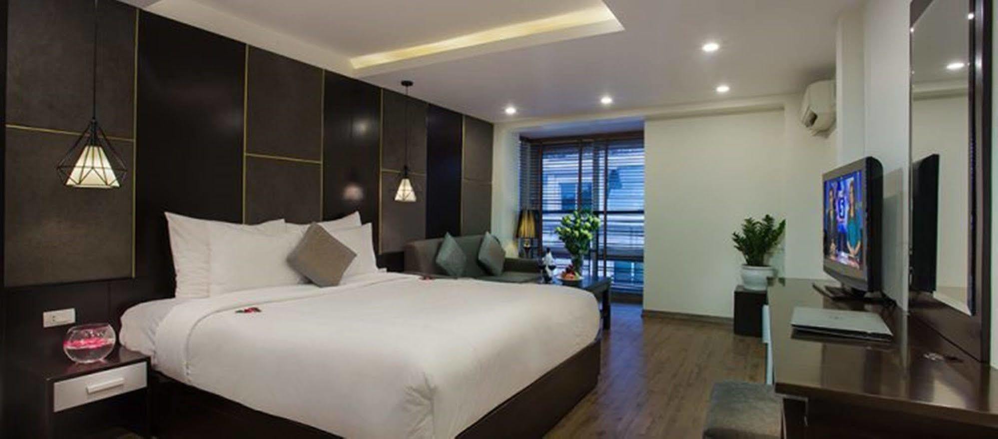 La Sante Hotel & Spa Hanoi Exterior photo